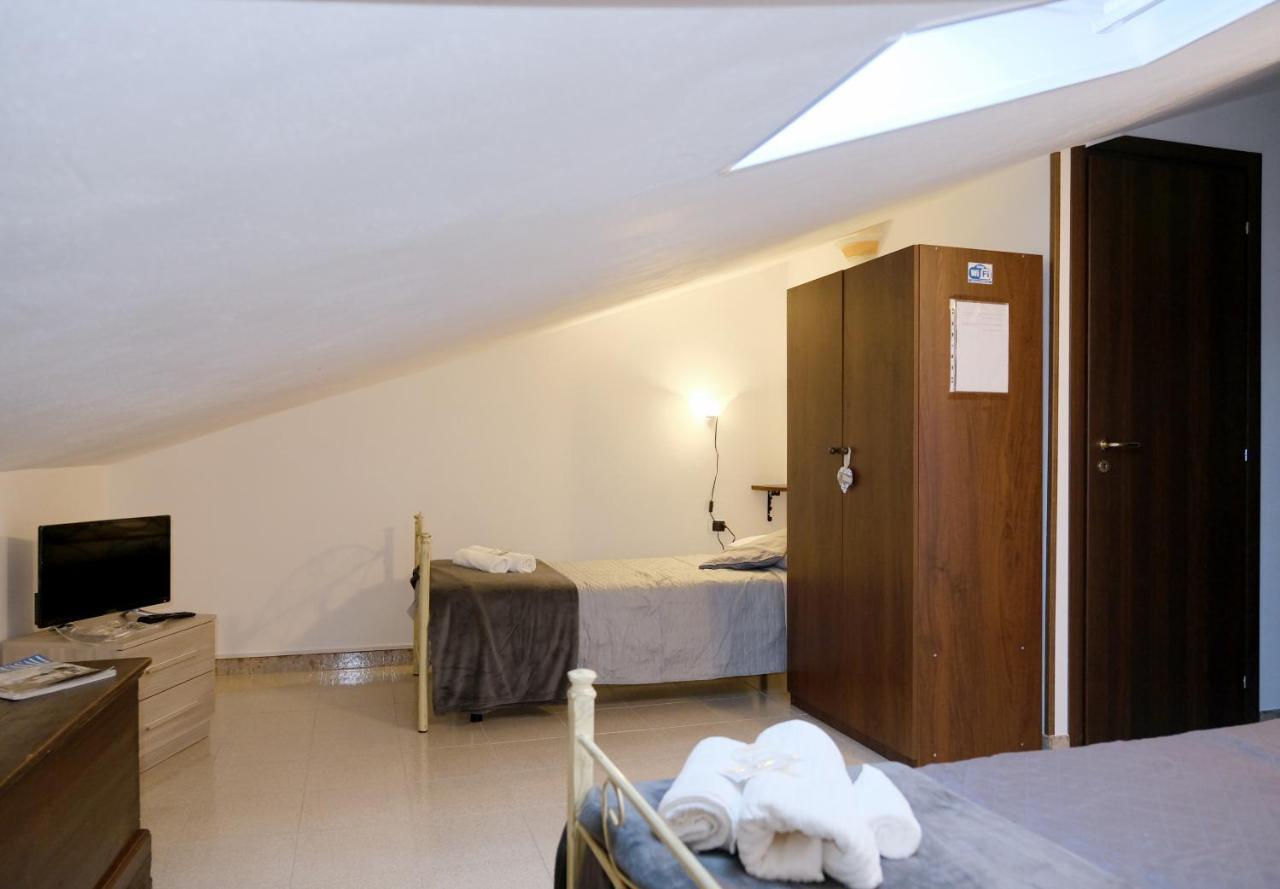 Hotel Casa Santa Rita / Locazione Turistica Sicilia / Santa Domenica Vittoria Exteriér fotografie